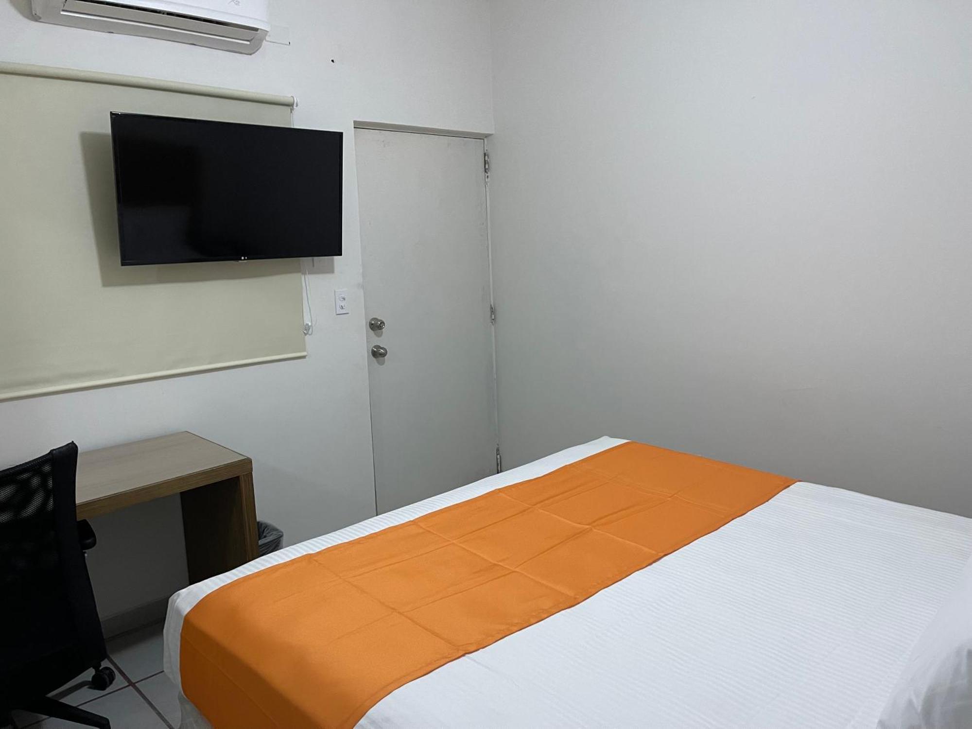 Hotel Las Palmas ลาปาซ ภายนอก รูปภาพ