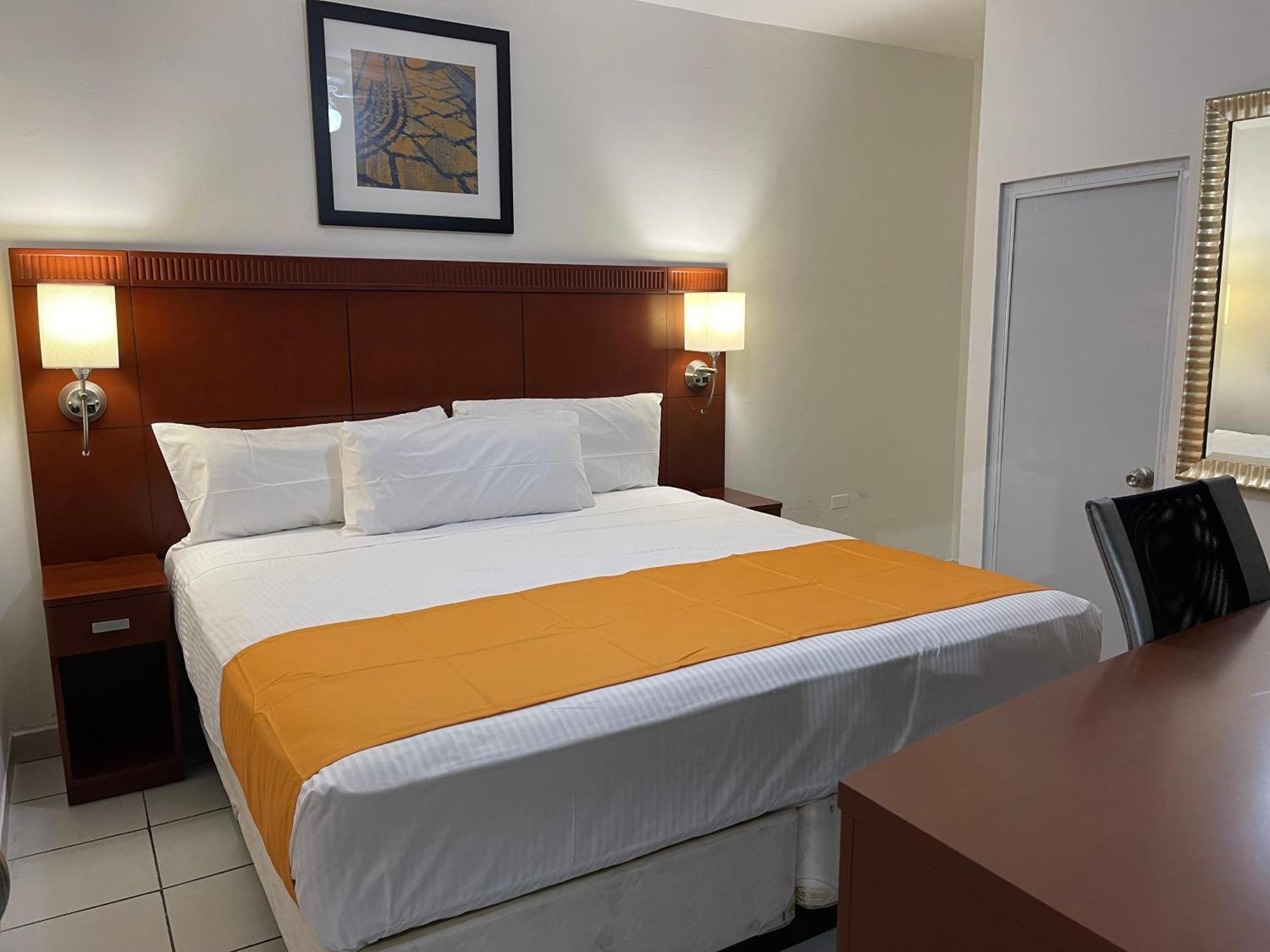 Hotel Las Palmas ลาปาซ ภายนอก รูปภาพ