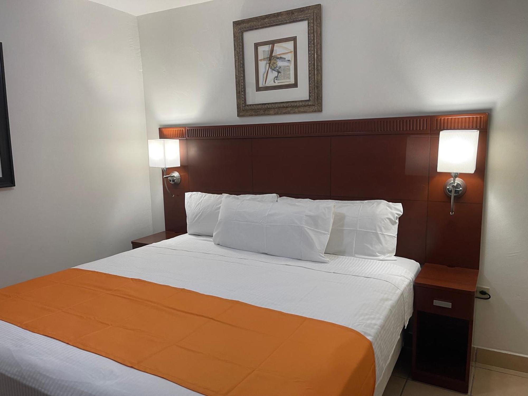 Hotel Las Palmas ลาปาซ ภายนอก รูปภาพ