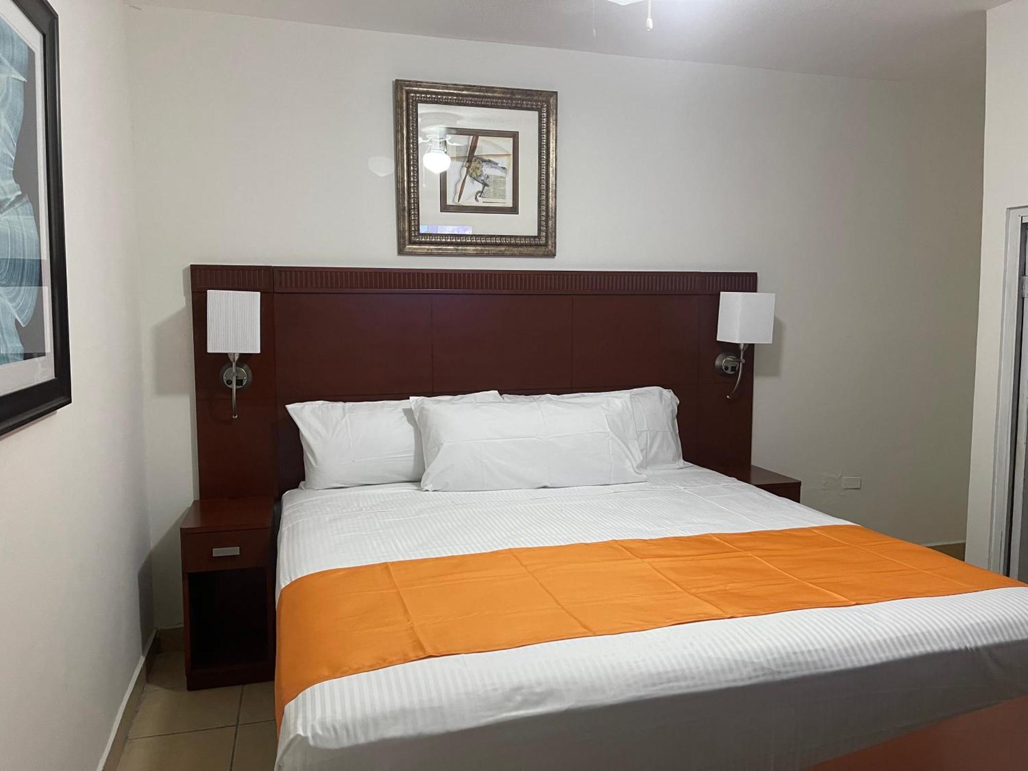 Hotel Las Palmas ลาปาซ ภายนอก รูปภาพ